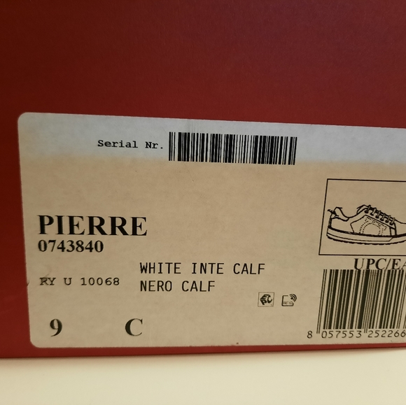 Salvatore FerragamoPierre Leather Sneakers - Picture 8 of 10